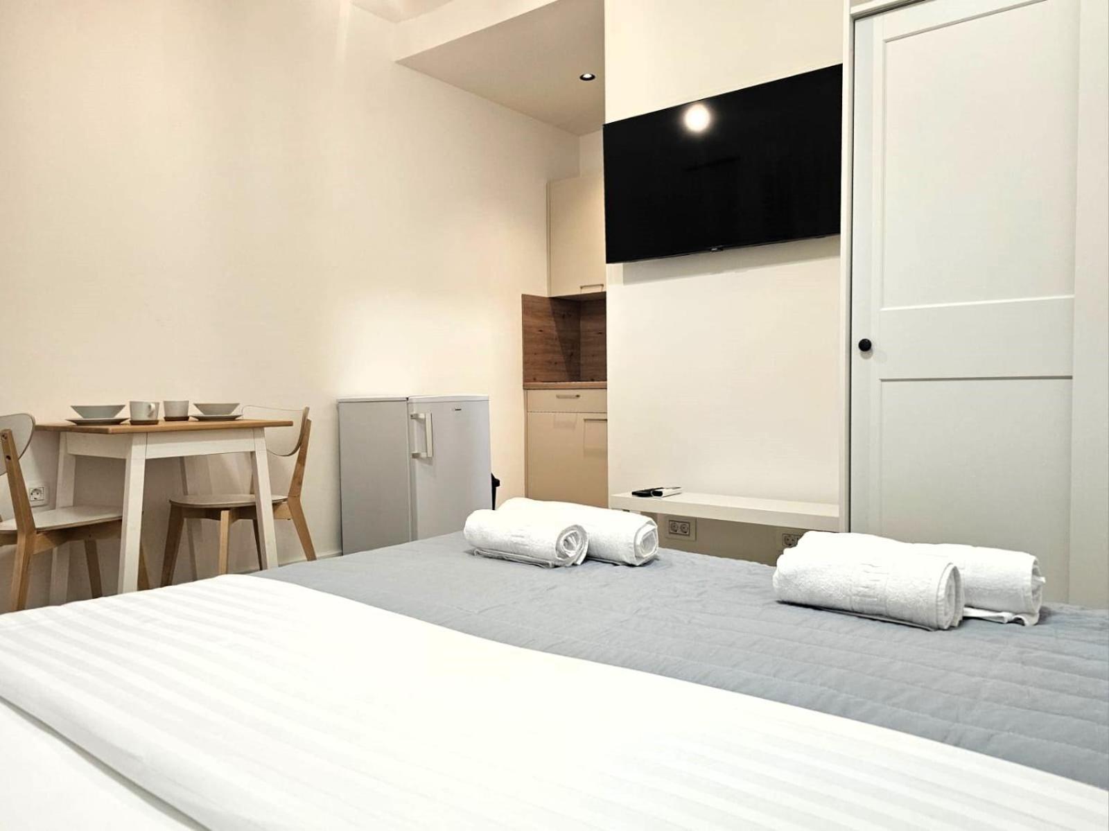 Apartments Miamare Primošten Kamer foto